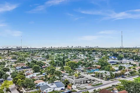 5685 Flagler Street Hollywood FL 33023