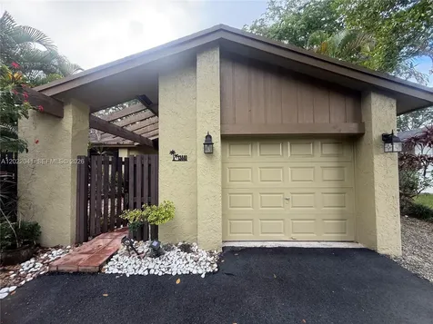 13440 SW 108th St Circle N Miami FL 33186
