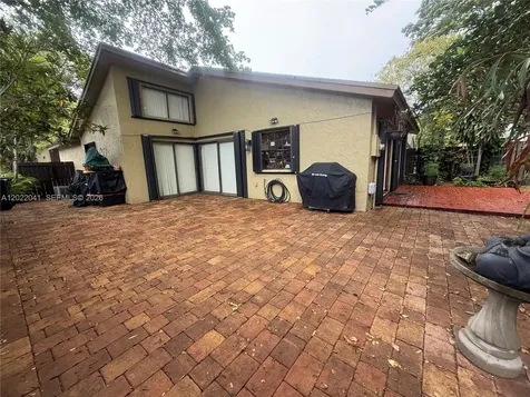 13440 SW 108th St Circle N Miami FL 33186