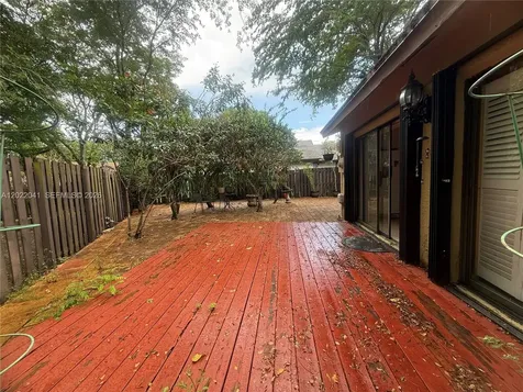 13440 SW 108th St Circle N Miami FL 33186
