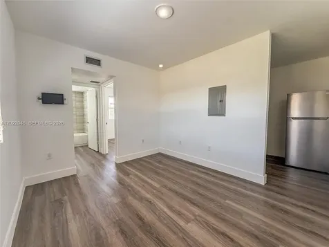 1710 NW 1st Court Miami FL 33136