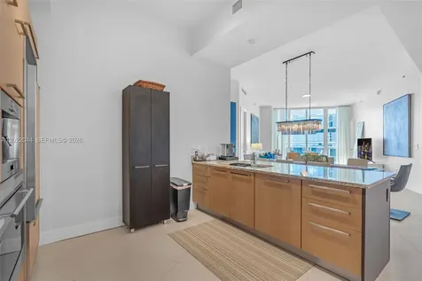 15811 Collins Avenue Sunny Isles Beach FL 33160