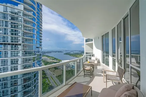 15811 Collins Avenue Sunny Isles Beach FL 33160