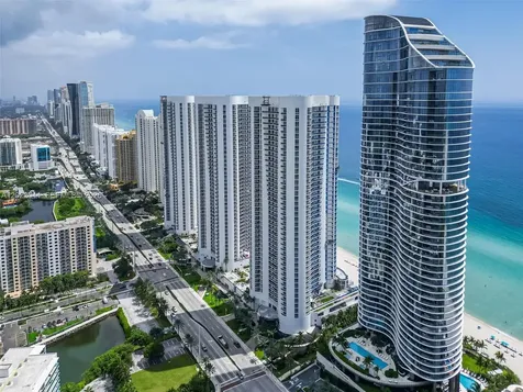 15811 Collins Avenue Sunny Isles Beach FL 33160