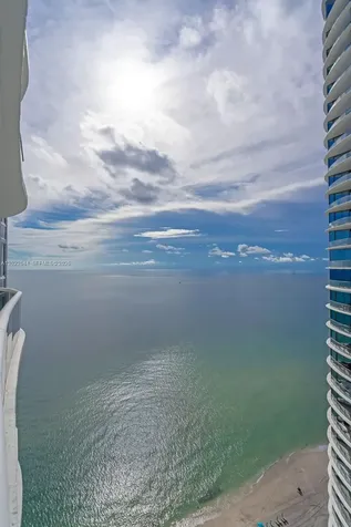 15811 Collins Avenue Sunny Isles Beach FL 33160