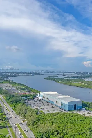 15811 Collins Avenue Sunny Isles Beach FL 33160
