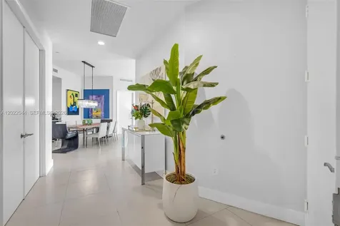 15811 Collins Avenue Sunny Isles Beach FL 33160