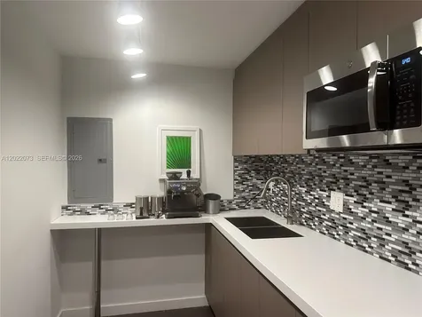 3250 NE 1st Avenue Miami FL 33137