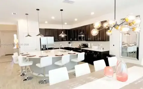 2484 Shanti Drive Kissimmee FL 34746