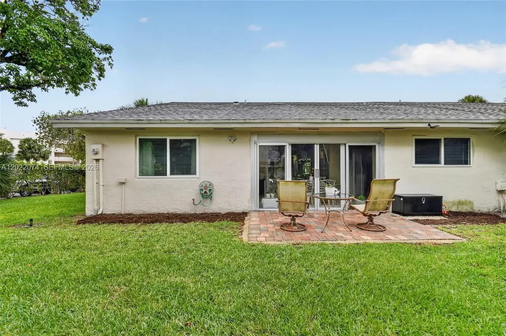 6989 Clover Court Lake Worth FL 33467