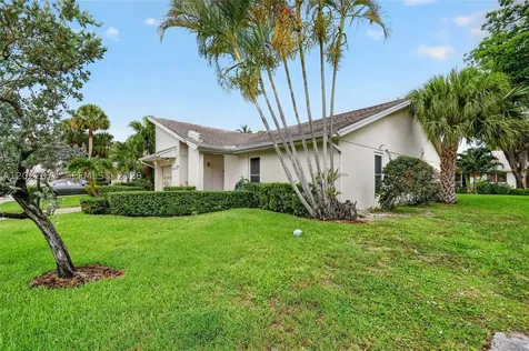 6989 Clover Court Lake Worth FL 33467