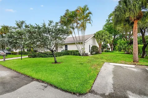 6989 Clover Court Lake Worth FL 33467