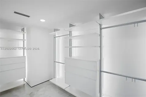 9 Island Avenue Miami Beach FL 33139