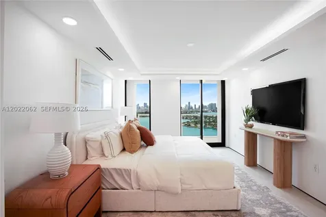 9 Island Avenue Miami Beach FL 33139