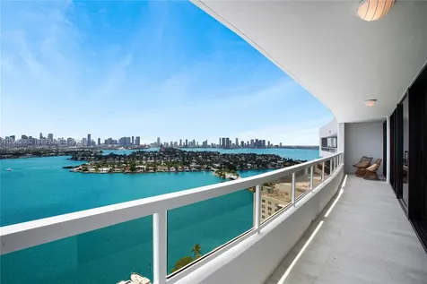 9 Island Avenue Miami Beach FL 33139