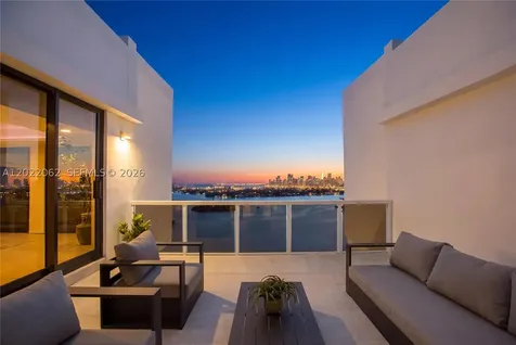 9 Island Avenue Miami Beach FL 33139