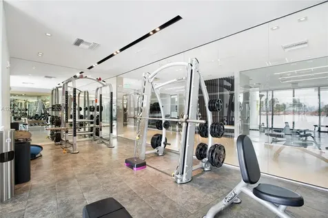 9 Island Avenue Miami Beach FL 33139