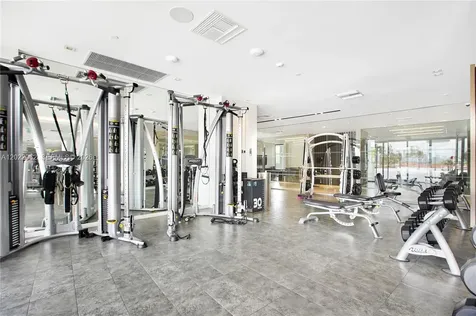 9 Island Avenue Miami Beach FL 33139