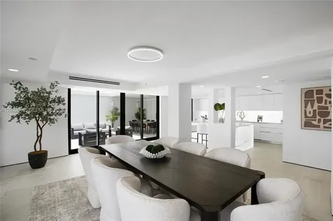 9 Island Avenue Miami Beach FL 33139