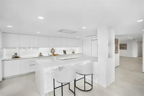 9 Island Avenue Miami Beach FL 33139