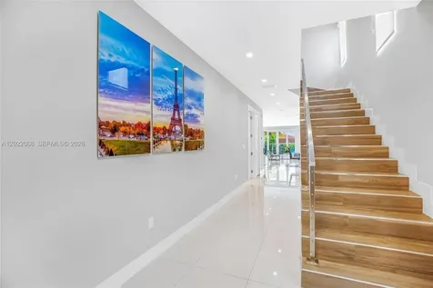 3657 SW 26th Street Miami FL 33133