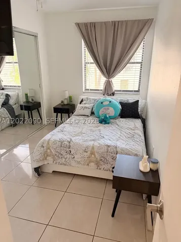 9443 Fontainebleau Boulevard Miami FL 33172