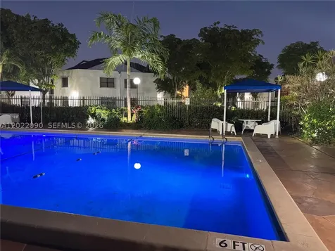 9443 Fontainebleau Boulevard Miami FL 33172