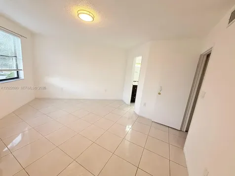 9443 Fontainebleau Boulevard Miami FL 33172
