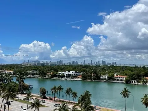 5313 Collins Avenue Miami Beach FL 33140