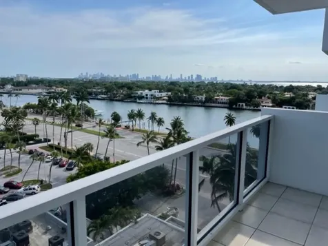 5313 Collins Avenue Miami Beach FL 33140