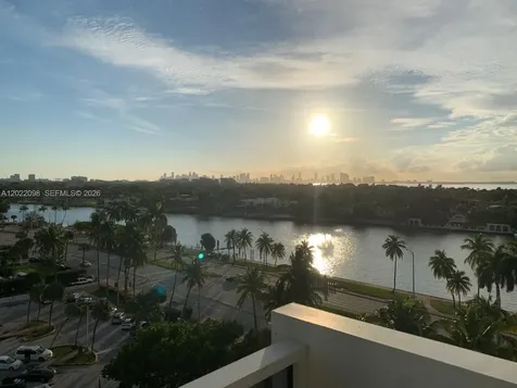 5313 Collins Avenue Miami Beach FL 33140