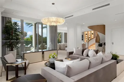 17975 Collins Avenue Sunny Isles Beach FL 33160