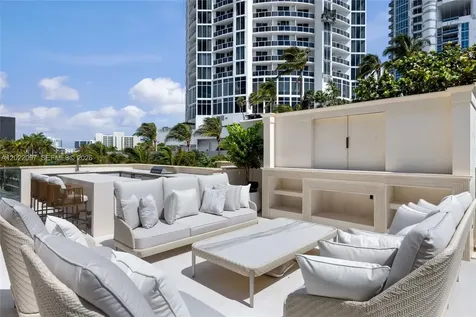17975 Collins Avenue Sunny Isles Beach FL 33160