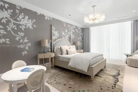 17975 Collins Avenue Sunny Isles Beach FL 33160