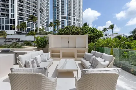17975 Collins Avenue Sunny Isles Beach FL 33160