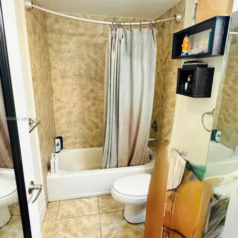 7501 E Treasure Drive North Bay Village FL 33141