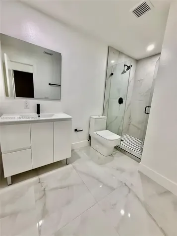 2652 SW 34th Avenue Miami FL 33133