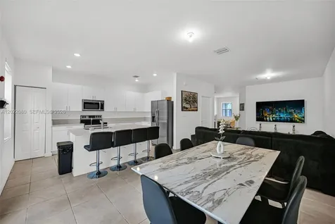 16233 SW 290th Terrace Homestead FL 33033