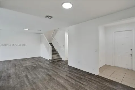 643 NE 191st Terrace Miami FL 33179