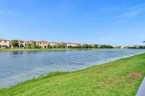 643 NE 191st Terrace Miami FL 33179
