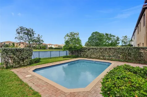 643 NE 191st Terrace Miami FL 33179