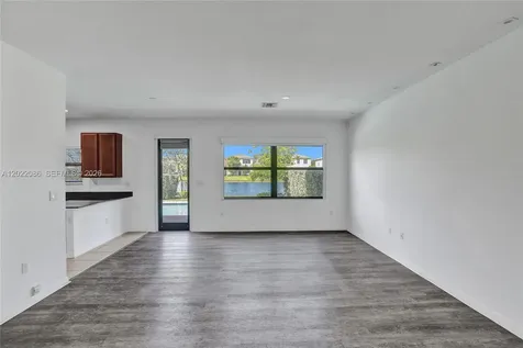 643 NE 191st Terrace Miami FL 33179