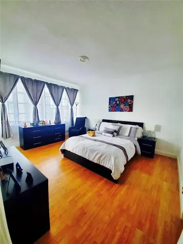 18555 NE 14th Avenue Miami FL 33179