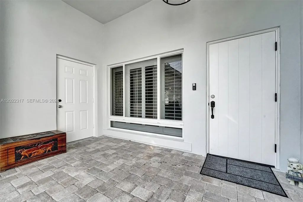 2661 NE 22nd Court Pompano Beach FL 33062