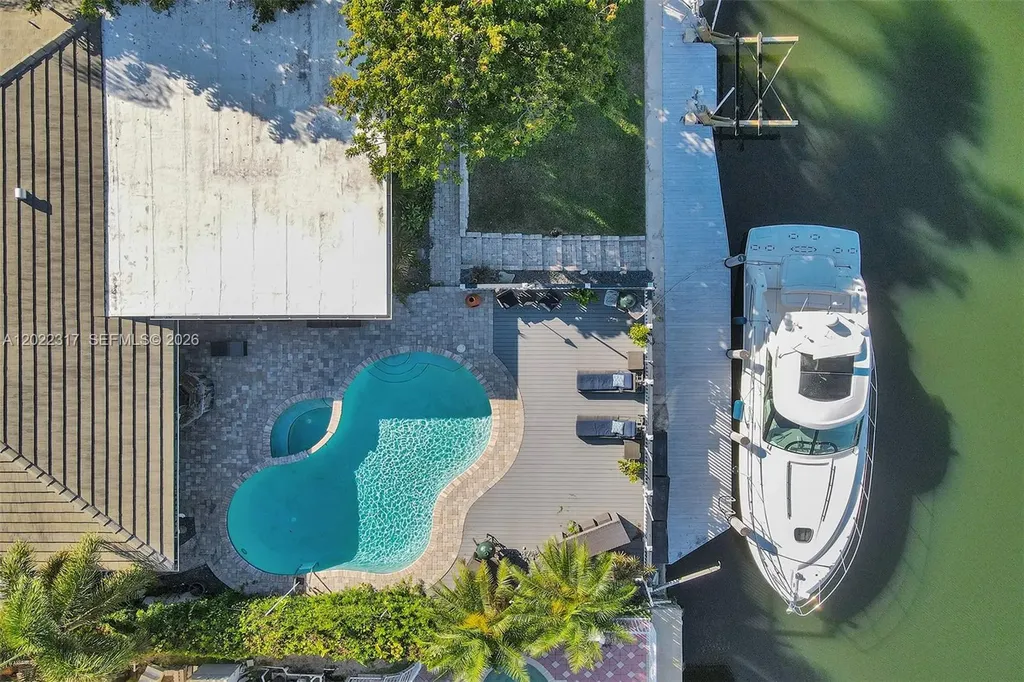 2661 NE 22nd Court Pompano Beach FL 33062