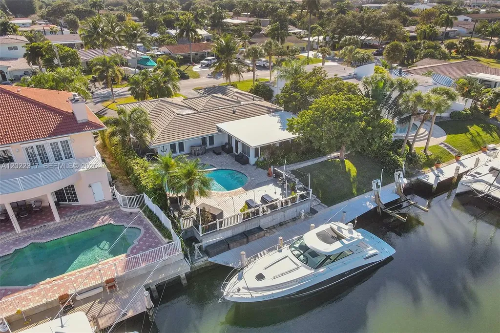 2661 NE 22nd Court Pompano Beach FL 33062