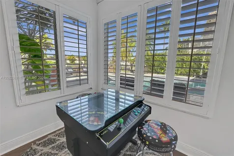 2661 NE 22nd Court Pompano Beach FL 33062