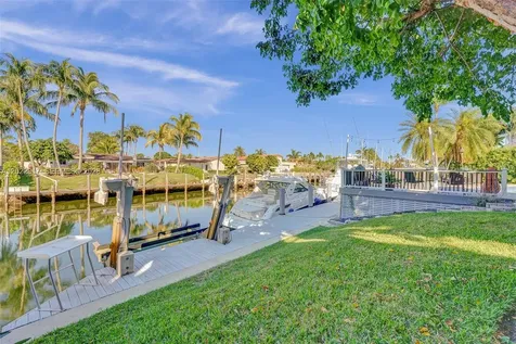 2661 NE 22nd Court Pompano Beach FL 33062