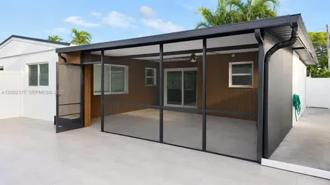 1155 Hayes Street Hollywood FL 33019