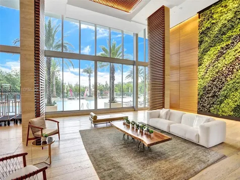 16385 N Biscayne Boulevard North Miami Beach FL 33160